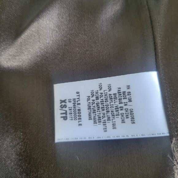 Y2k GUESS Faux Coyote Fur Vest Tan XS NWT Mob Wife Heritage Boho Festival - Picture 5 of 16